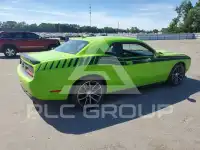 2015 Dodge CHALLENGER photo