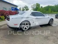 2015 Dodge CHALLENGER photo