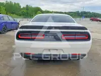 2015 Dodge CHALLENGER photo