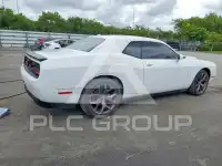 2015 Dodge CHALLENGER photo