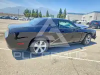 2015 Dodge CHALLENGER фото