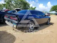 2015 Dodge CHALLENGER photo