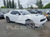 2015 Dodge CHALLENGER photo