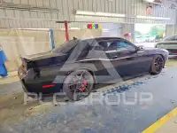 2015 Dodge CHALLENGER photo