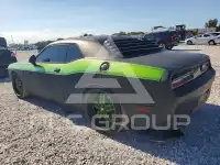 2015 Dodge CHALLENGER photo
