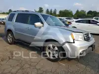 2015 Honda PILOT photo