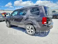 2015 Honda PILOT photo