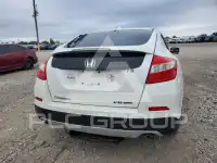 2015 Honda CROSSTOUR photo