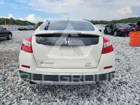 2015 Honda CROSSTOUR photo