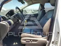 2015 Honda ODYSSEY фото