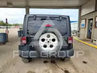 2015 Jeep WRANGLER фото