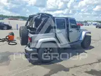 2015 Jeep WRANGLER фото