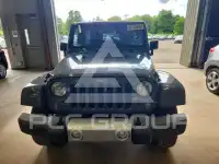 2015 Jeep WRANGLER фото
