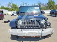 2015 Jeep WRANGLER фото