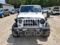 2015 Jeep WRANGLER фото
