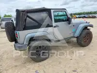 2015 Jeep WRANGLER фото