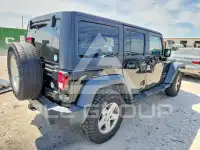2015 Jeep WRANGLER фото
