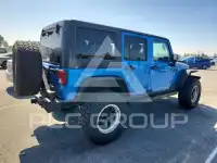 2015 Jeep WRANGLER фото
