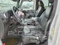2015 Jeep WRANGLER фото