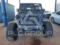 2015 Jeep WRANGLER фото