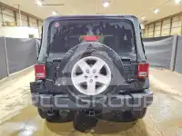 2015 Jeep WRANGLER фото