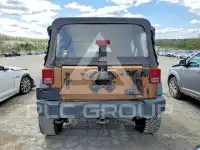 2015 Jeep WRANGLER фото