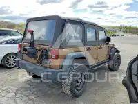 2015 Jeep WRANGLER фото