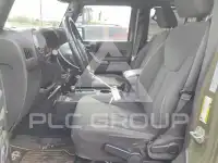 2015 Jeep WRANGLER фото
