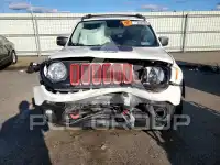 2015 Jeep Renegade photo
