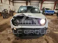 2015 Jeep Renegade photo