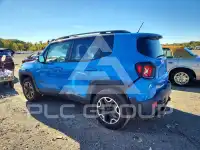 2015 Jeep Renegade photo