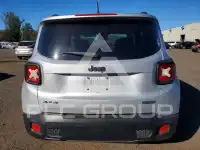 2015 Jeep Renegade photo