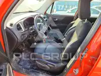 2015 Jeep Renegade photo