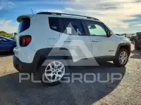 2015 Jeep Renegade photo