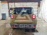 2015 Jeep Renegade фото