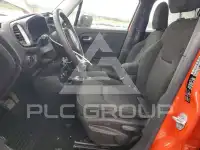 2015 Jeep Renegade photo