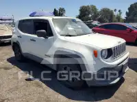 2015 Jeep Renegade photo