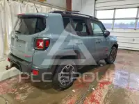 2015 Jeep Renegade photo
