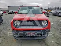 2015 Jeep Renegade photo