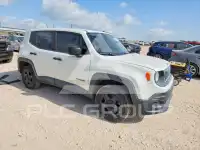 2015 Jeep Renegade photo