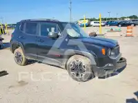 2015 Jeep Renegade photo