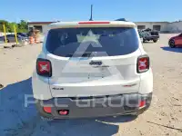 2015 Jeep Renegade фото