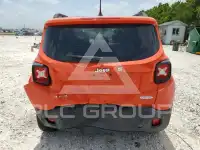 2015 Jeep Renegade photo