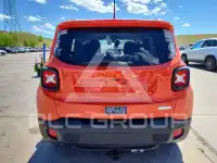 2015 Jeep Renegade photo