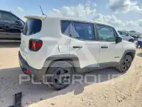 2015 Jeep Renegade photo