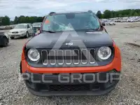 2015 Jeep Renegade photo