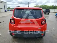 2015 Jeep Renegade photo