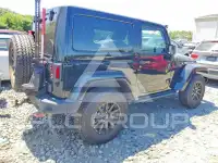 2015 Jeep WRANGLER фото