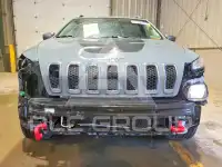 2015 Jeep CHEROKEE фото