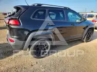 2015 Jeep CHEROKEE фото